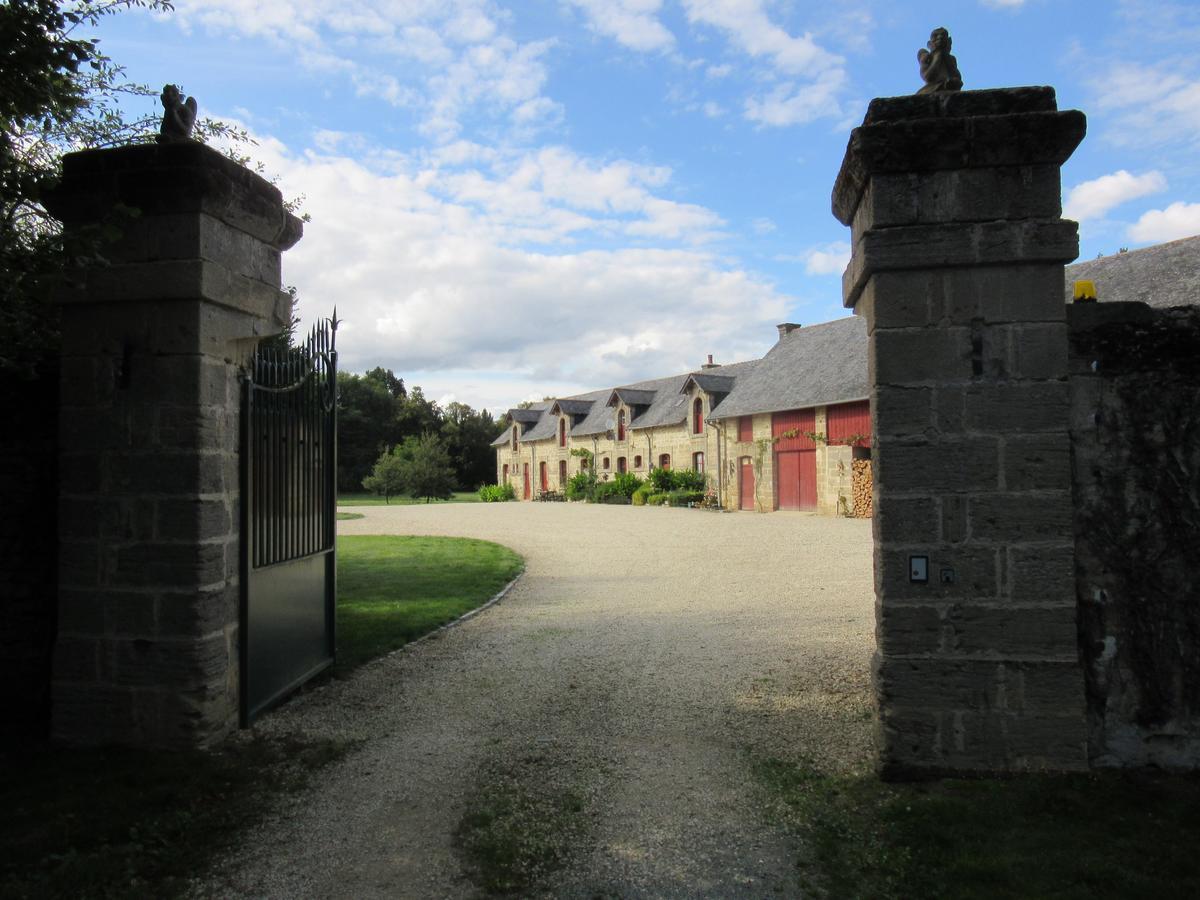 Parc De Launay Bed and Breakfast Louresse-Rochemenier Exteriör bild